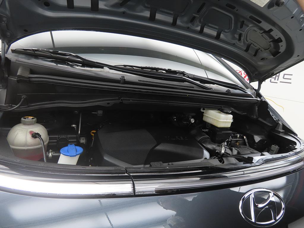 HYUNDAI Staria 2022 Gris - Importación desde Corea - HF Imports Iquique - Foto 19