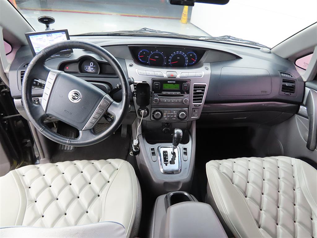 Ssangyong Korando - Vista 7