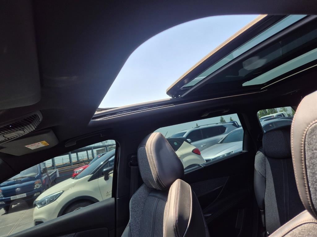 Peugeot 5008 2019 Negro - Importación desde Corea - HF Imports Iquique - Foto 16