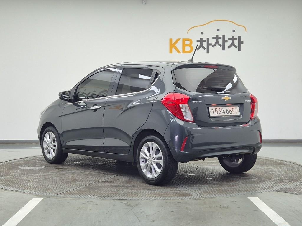 Chevrolet Spark - Vista 3