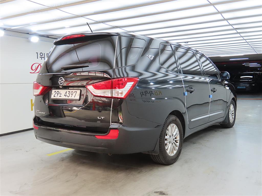 Ssangyong Korando - Vista 4