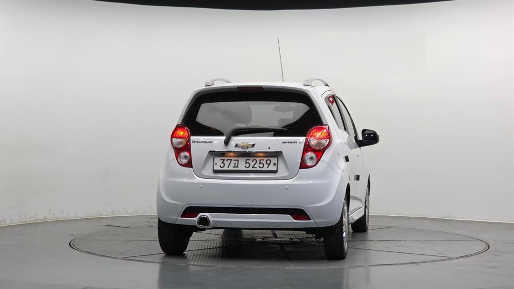 Chevrolet Spark - Vista 4