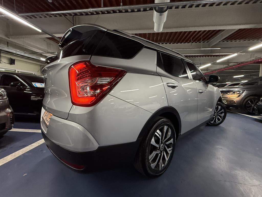 Ssangyong Tivoli - Vista 3