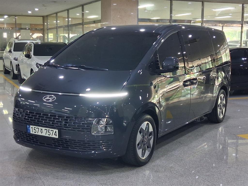 HYUNDAI Staria 2022 Gris - Importación desde Corea - HF Imports Iquique - Foto 1
