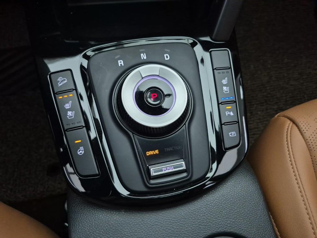 KIA Seltos - Vista 8