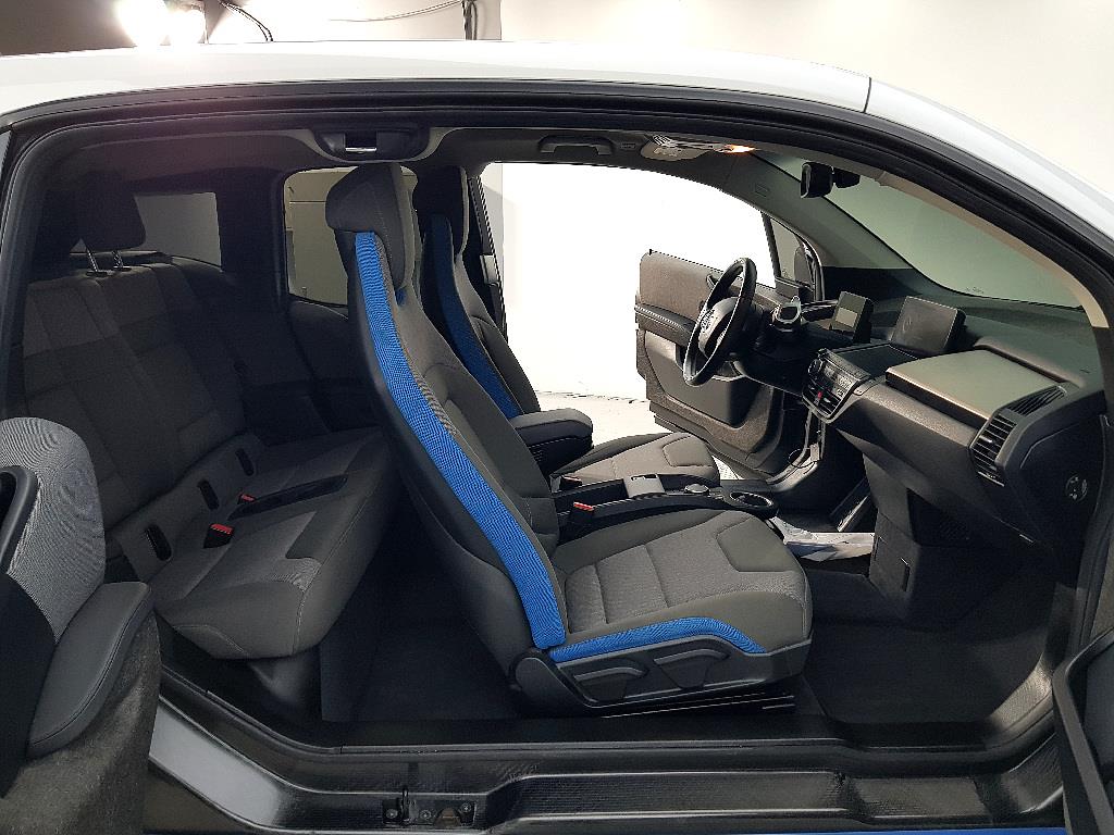 BMW i3 - Vista 8