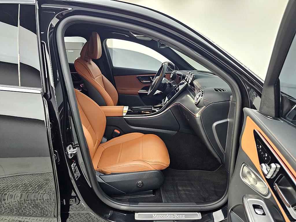 Mercedes Benz GLC Class - Vista 11