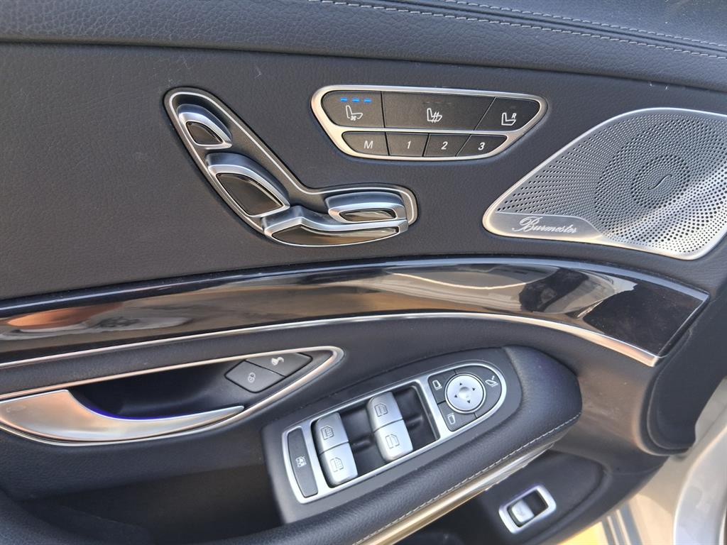 Mercedes Benz S Class - Vista 6