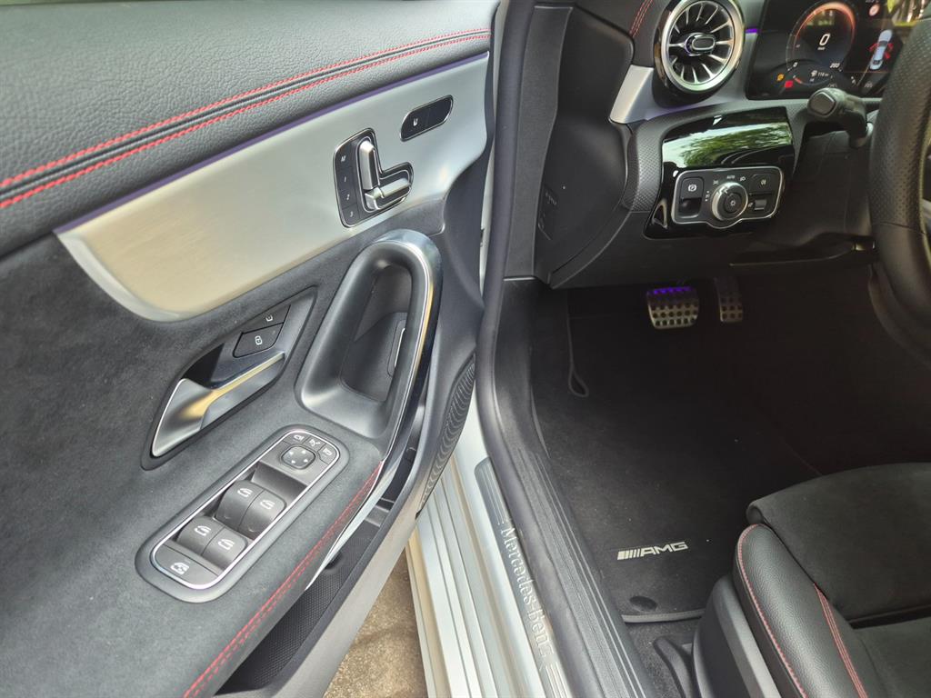 Mercedes Benz CLA Class 2022 Gris - Importación desde Corea - HF Imports Iquique - Foto 14