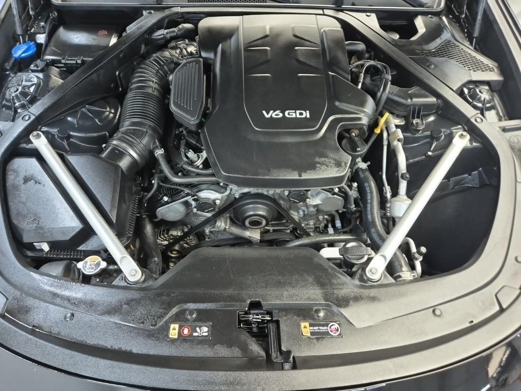 KIA K9 - Vista 5
