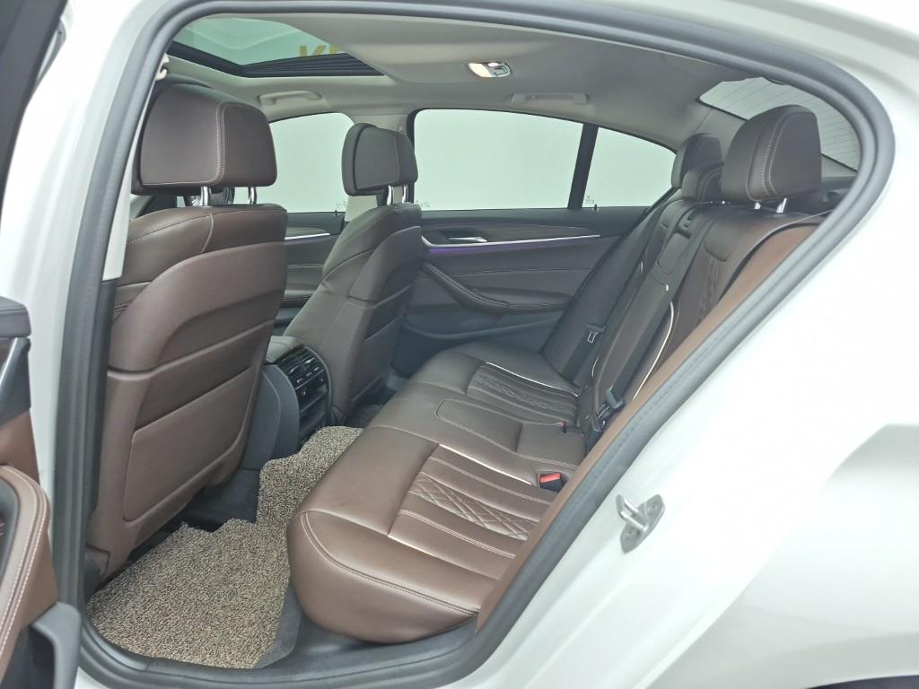 BMW 5 Series - Vista 12