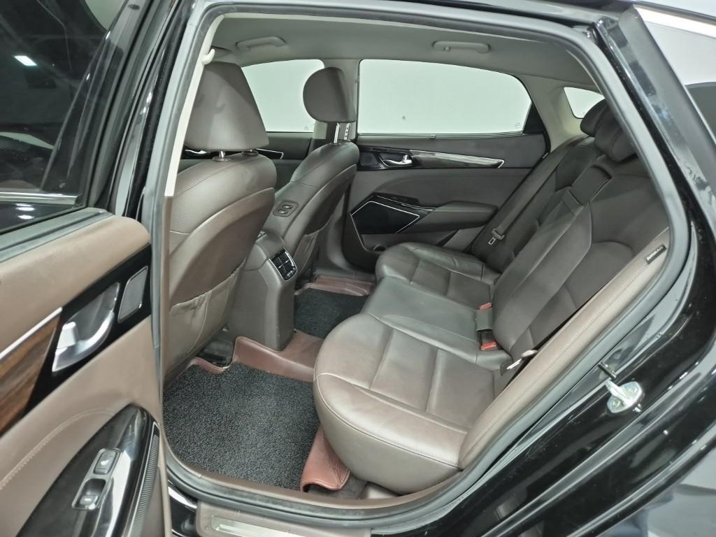 KIA K7 - Vista 12