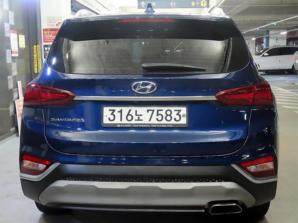 HYUNDAI Santa Fe - Vista 5