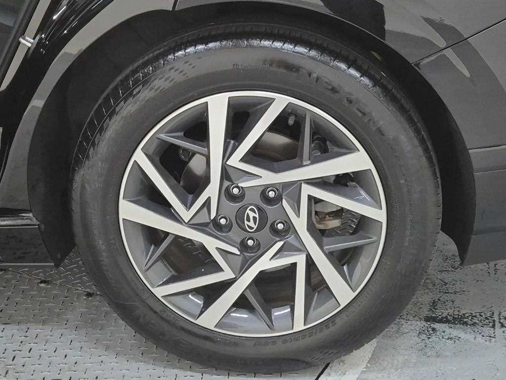 HYUNDAI Grandeur - Vista 7