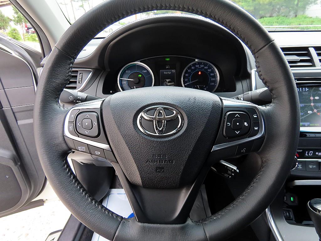 Toyota Camry - Vista 8