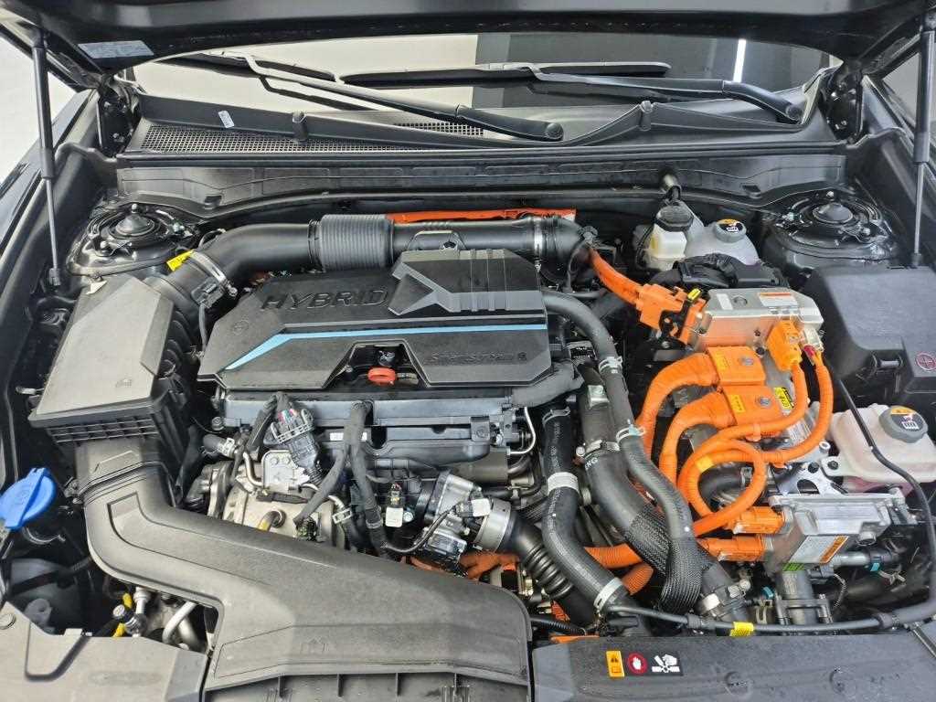 HYUNDAI Grandeur - Vista 5