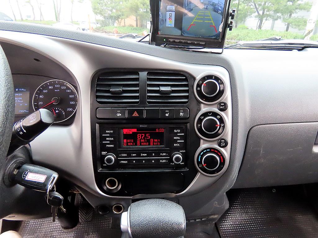 Small Truck Normal Box(High Deck) 2020 Blanco - Importación desde Corea - HF Imports Iquique - Foto 14