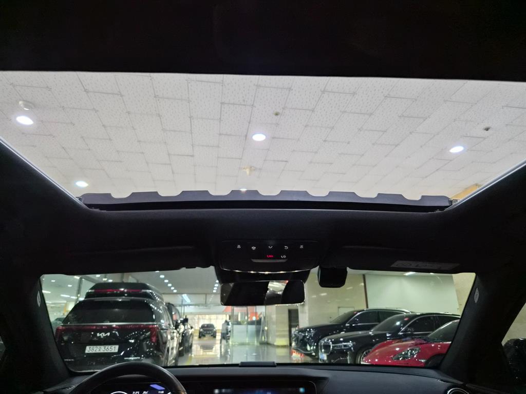 Mercedes Benz E class 2022 Gris - Importación desde Corea - HF Imports Iquique - Foto 19