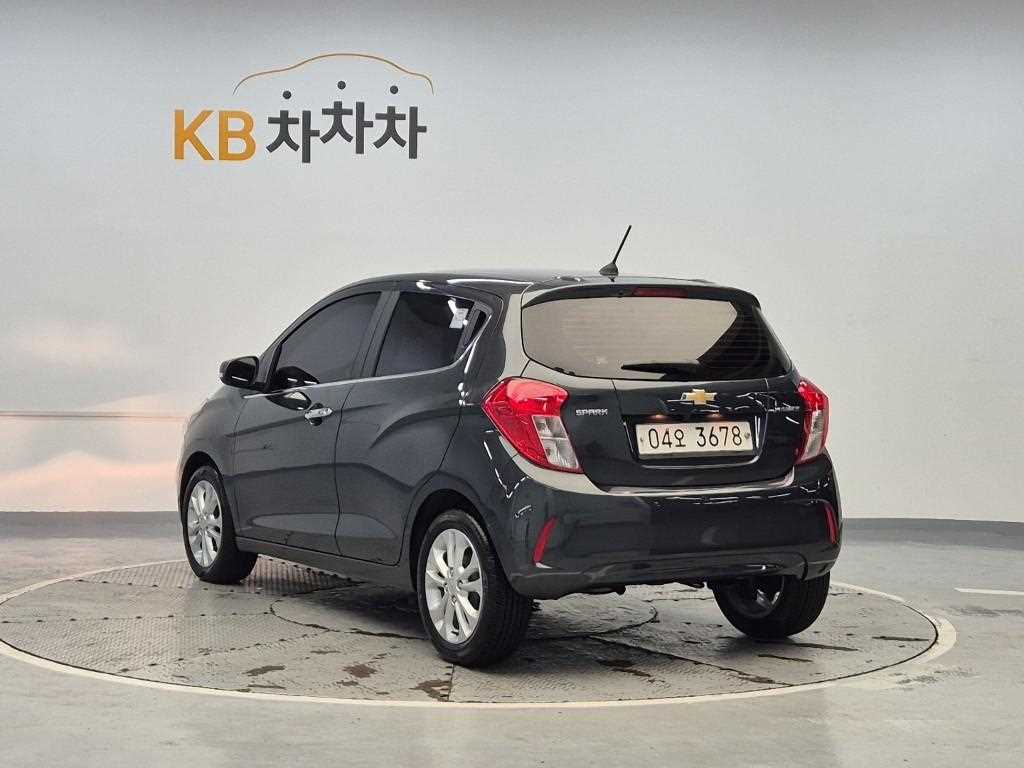 Chevrolet Spark - Vista 2