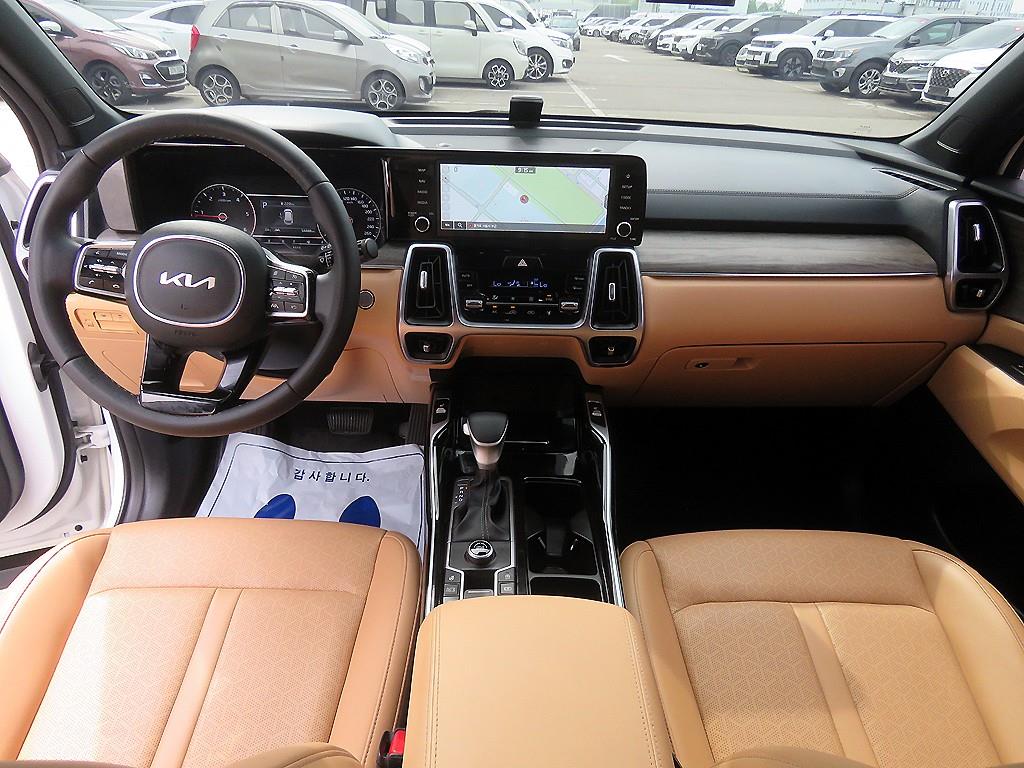 KIA Sorento - Vista 8
