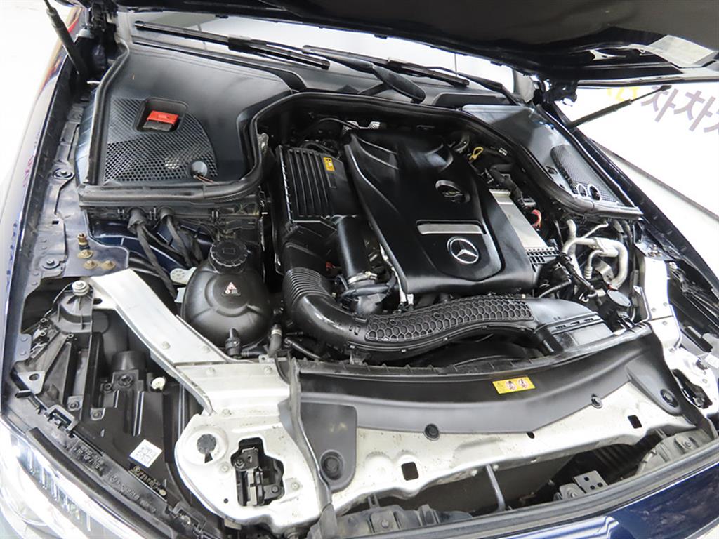 Mercedes Benz E class 2020 Azul - Importación desde Corea - HF Imports Iquique - Foto 19