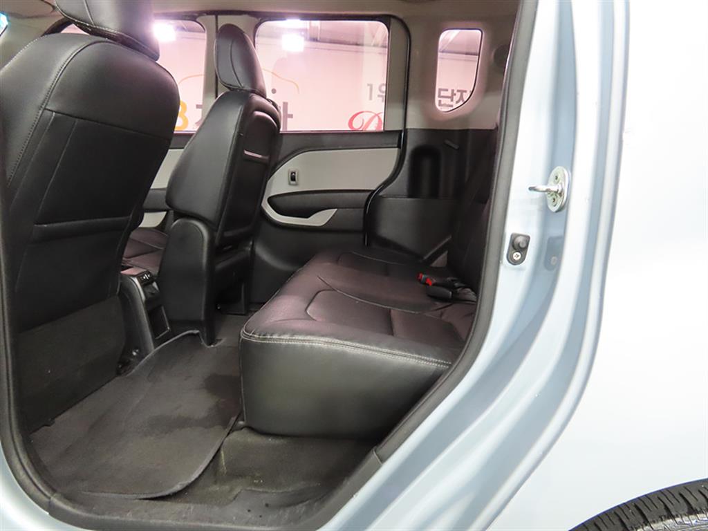 KIA Ray - Vista 6