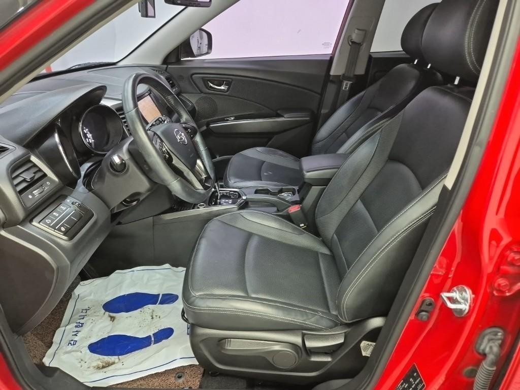 Ssangyong Tivoli 2017 Rojo - Importación desde Corea - HF Imports Iquique - Foto 17