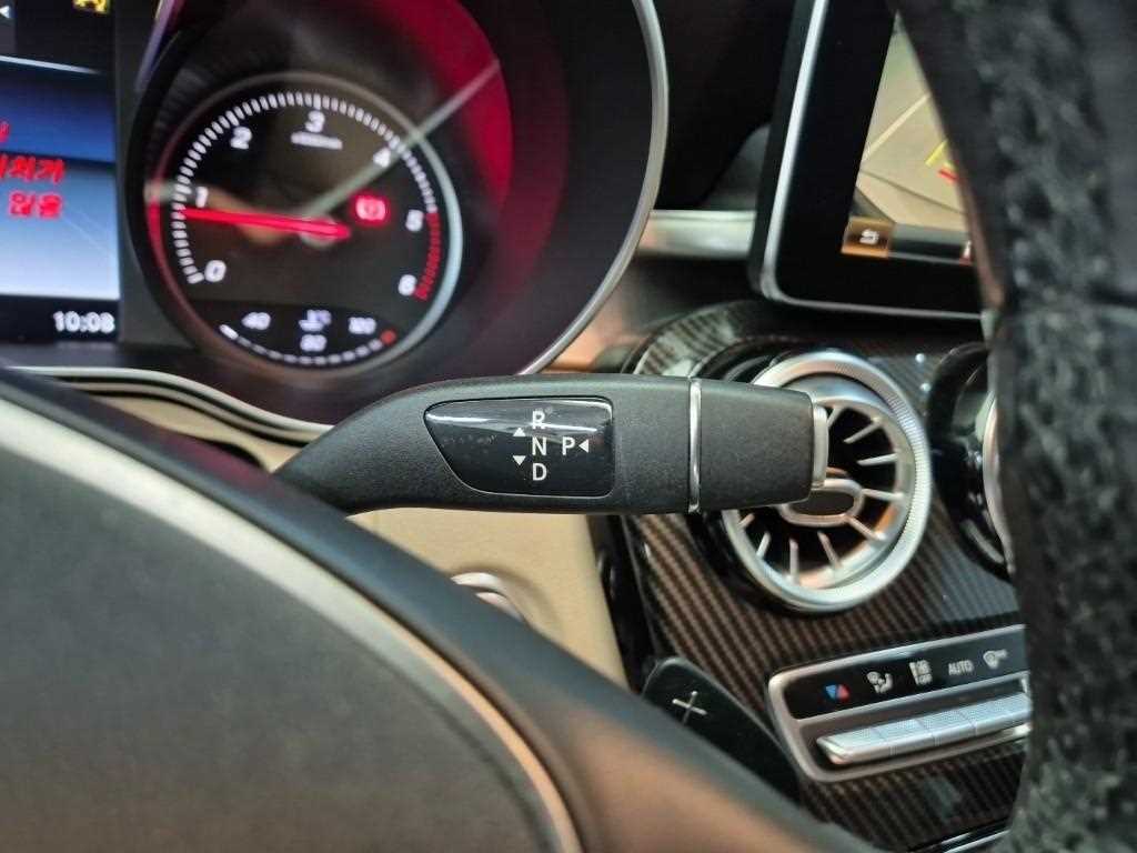 Mercedes Benz C Class - Vista 6