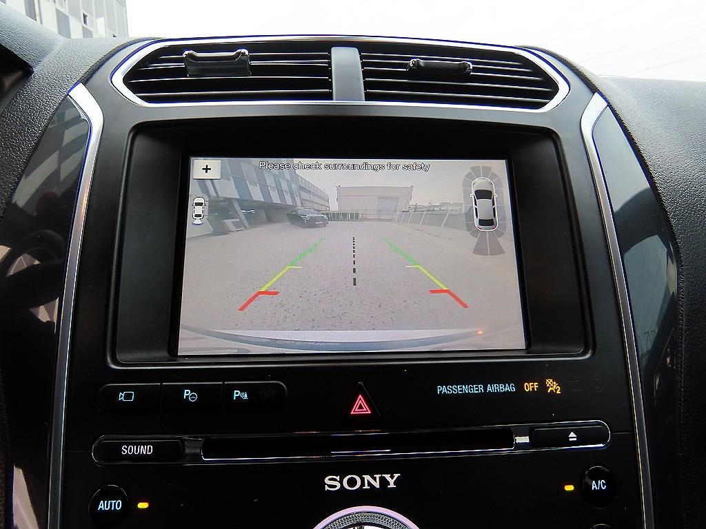 Ford Explorer - Vista 12