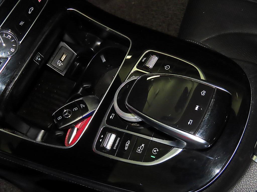 Mercedes Benz CLS Class 2019 Azul - Importación desde Corea - HF Imports Iquique - Foto 13