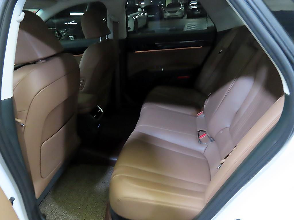 HYUNDAI Grandeur - Vista 7