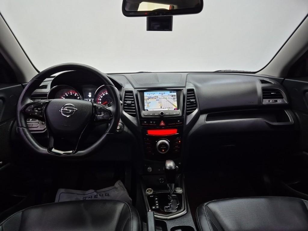 Ssangyong Tivoli - Vista 7