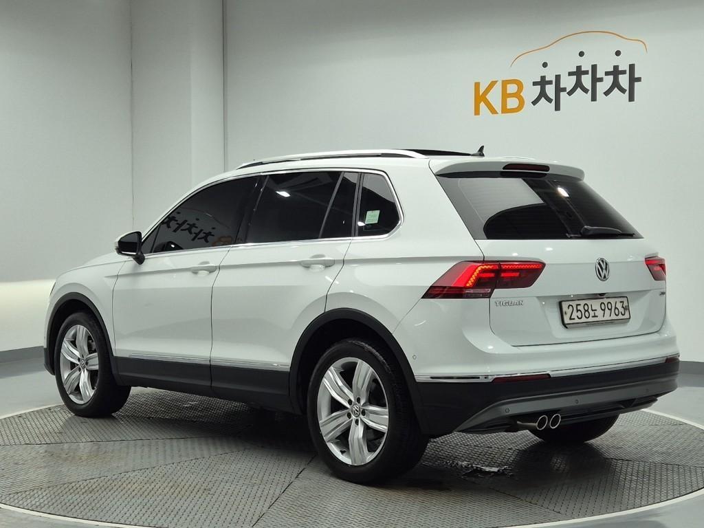 Volkswagen Tiguan - Vista 3