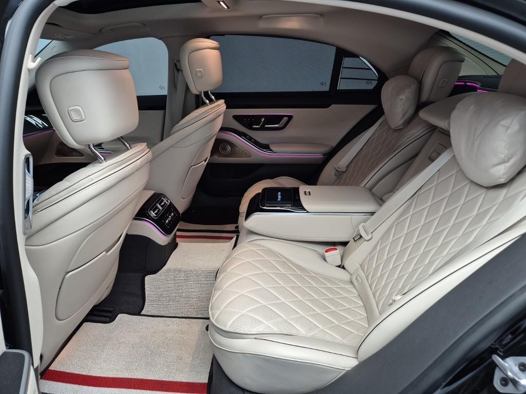 Mercedes Benz S Class - Vista 12