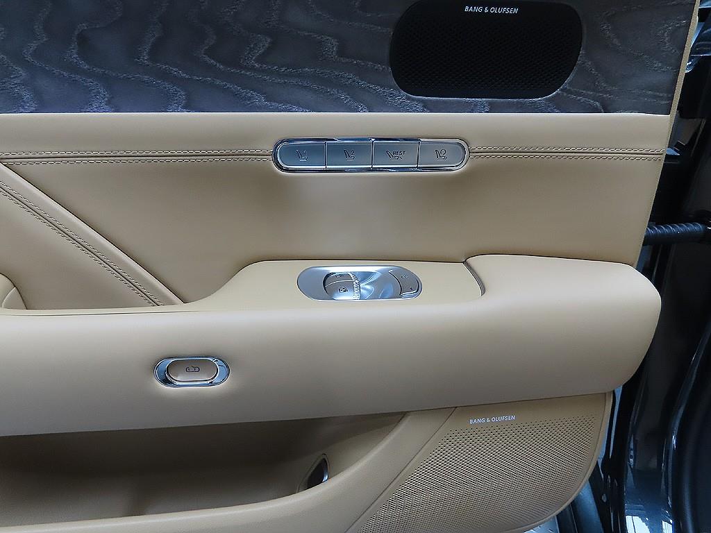 Genesis G90 2025 Verde - Importación desde Corea - HF Imports Iquique - Foto 9