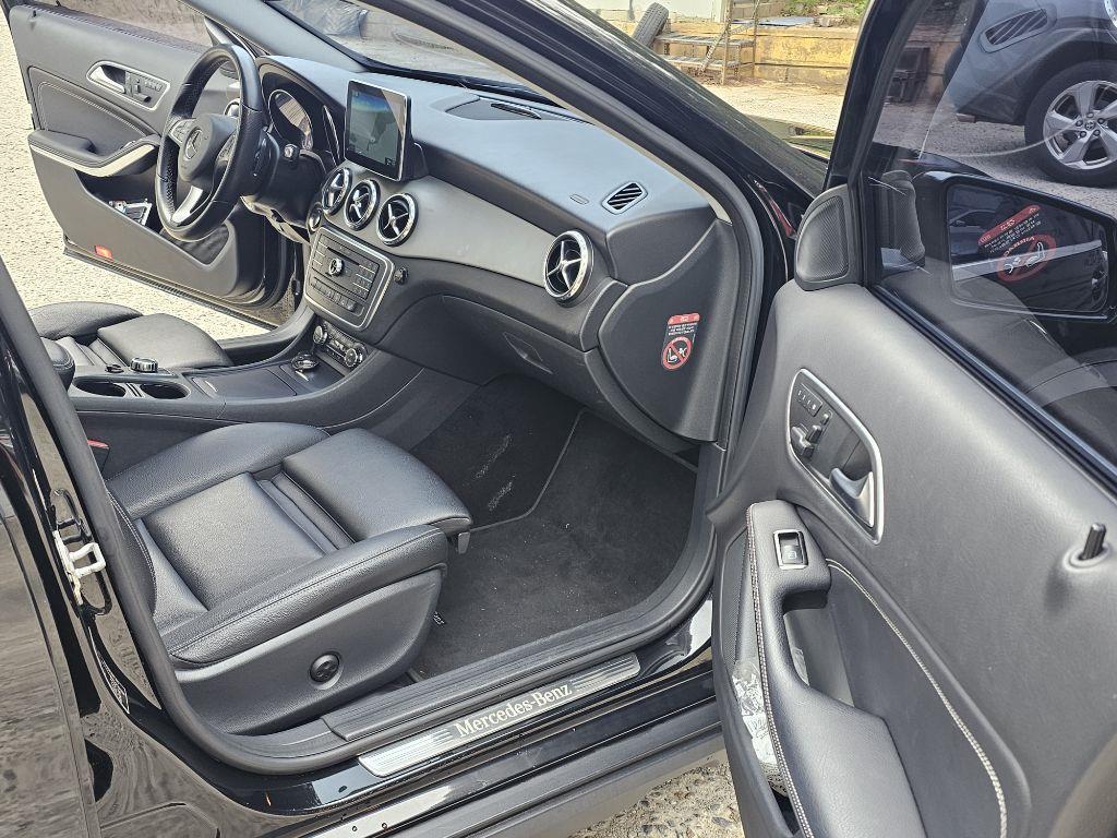 Mercedes Benz GLA Class 2016 Negro - Importación desde Corea - HF Imports Iquique - Foto 19