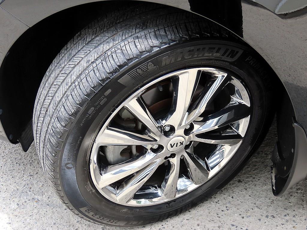 KIA Carnival 2019 Negro - Importación desde Corea - HF Imports Iquique - Foto 20