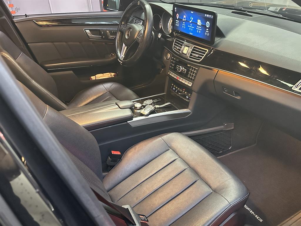 Mercedes Benz E class - Vista 7