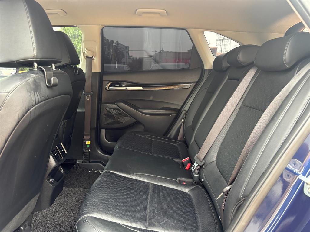 KIA Seltos - Vista 11