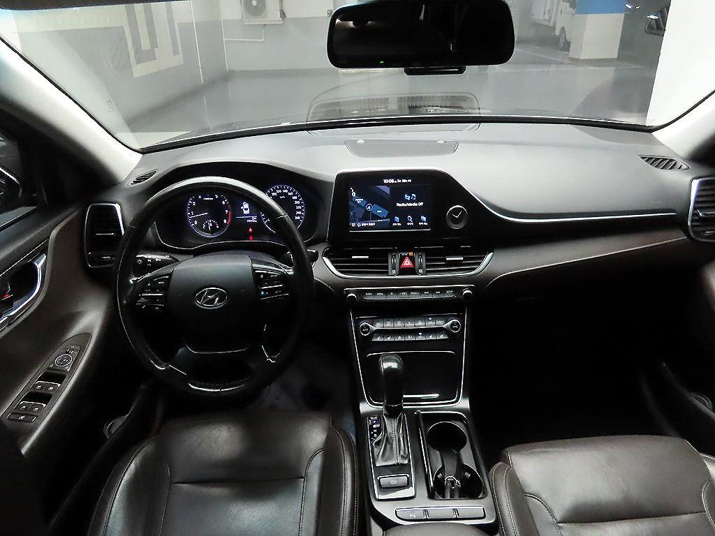 HYUNDAI Grandeur - Vista 8