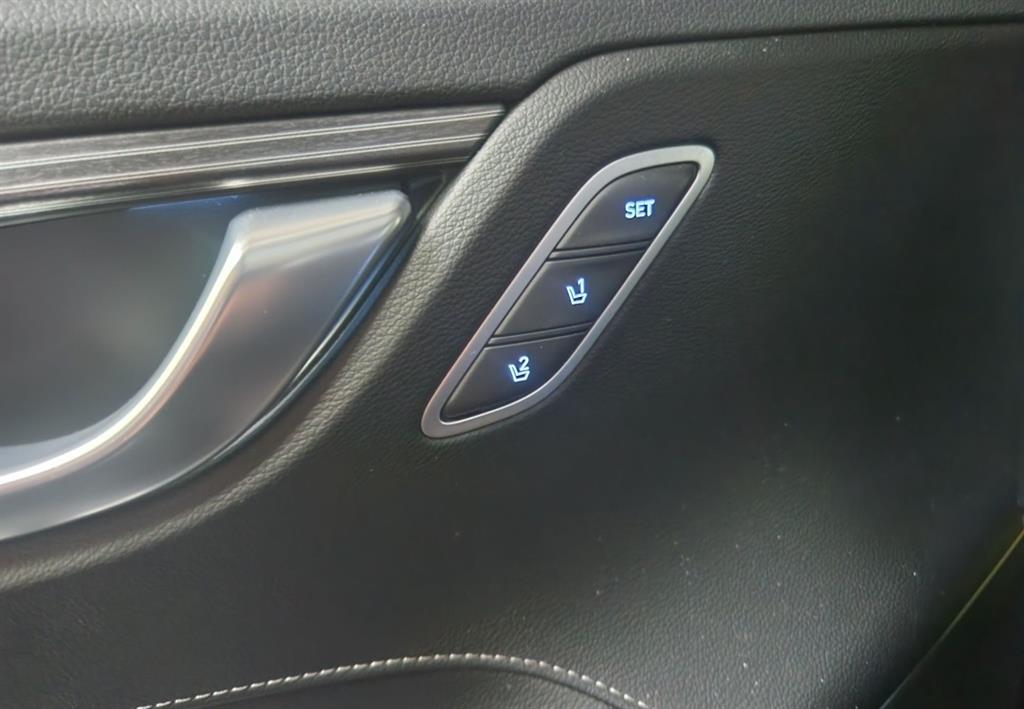 HYUNDAI Grandeur - Vista 6