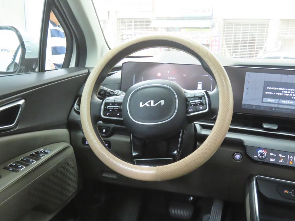 KIA Carnival 2024 Blanco - Importación desde Corea - HF Imports Iquique - Foto 18