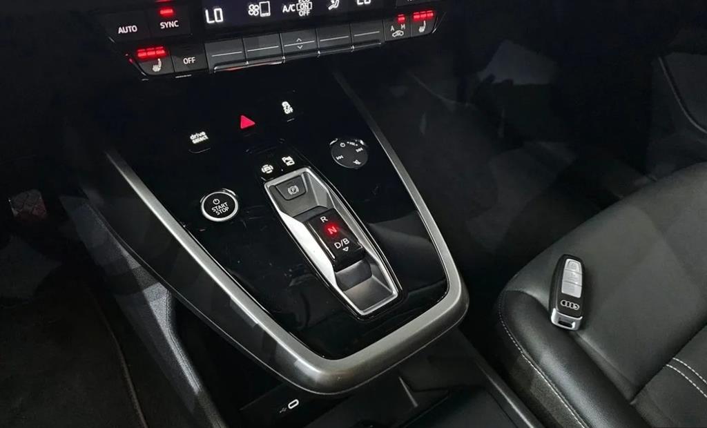 Audi Q4 - Vista 9