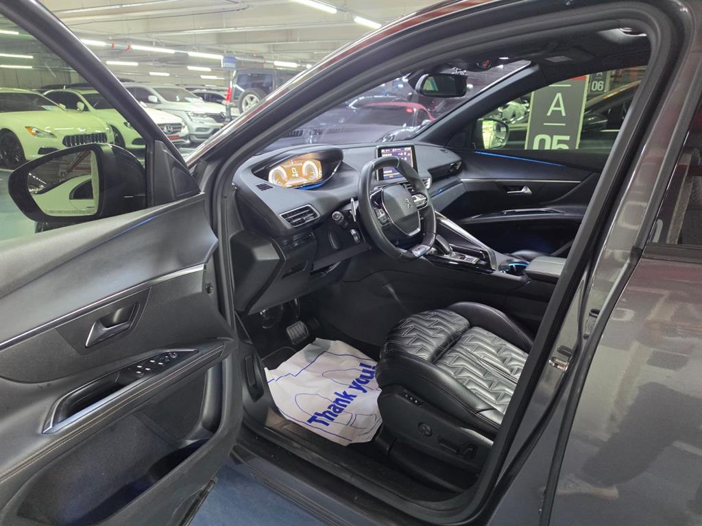 Peugeot 5008 - Vista 9