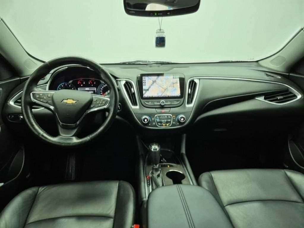 Chevrolet Malibu - Vista 7