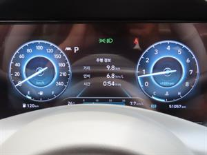 HYUNDAI Avante - Vista 10