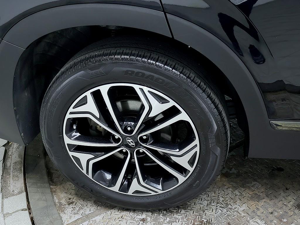 HYUNDAI Santa Fe 2019 Negro - Importación desde Corea - HF Imports Iquique - Foto 8