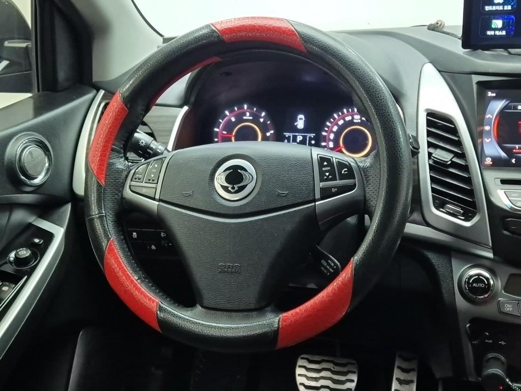 Ssangyong Korando - Vista 11