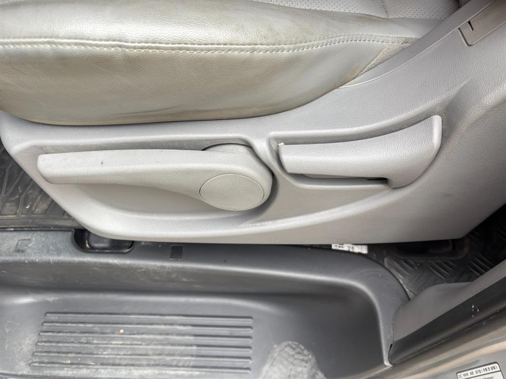 HYUNDAI Starex 2020 Gris - Importación desde Corea - HF Imports Iquique - Foto 15