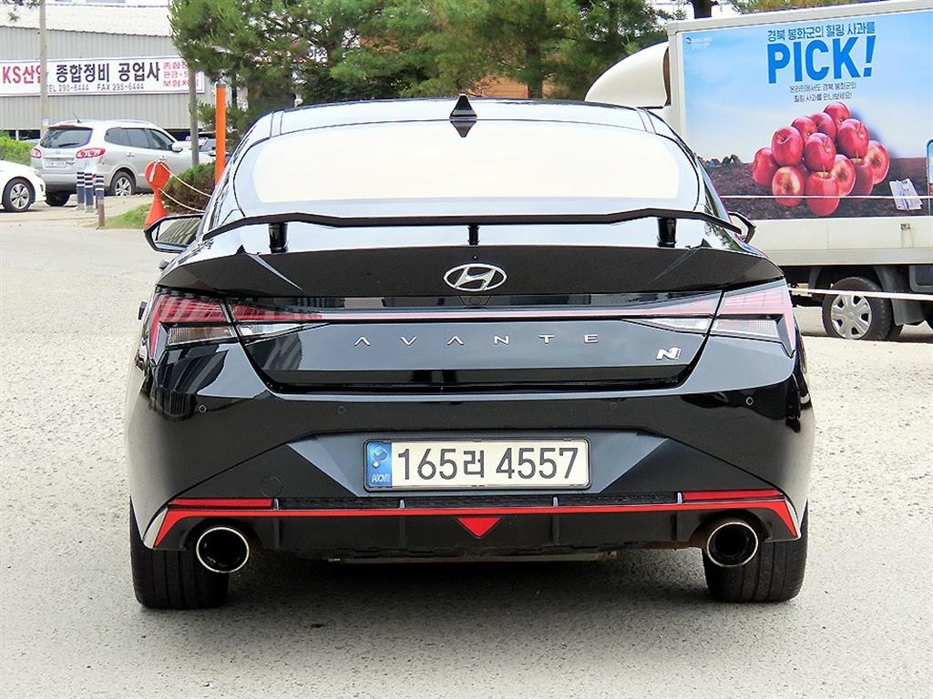 HYUNDAI Avante - Vista 4